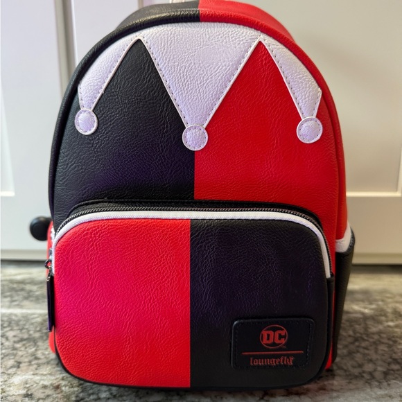 NWT LoungeFly DC Harley Quinn Mini Backpack GameStop Exclusive 30th Anniversary - Picture 1 of 6
